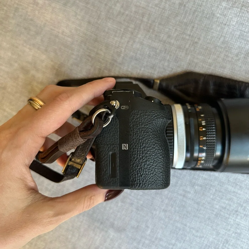 Sony Alpha A7r ii Camera Body Only Black